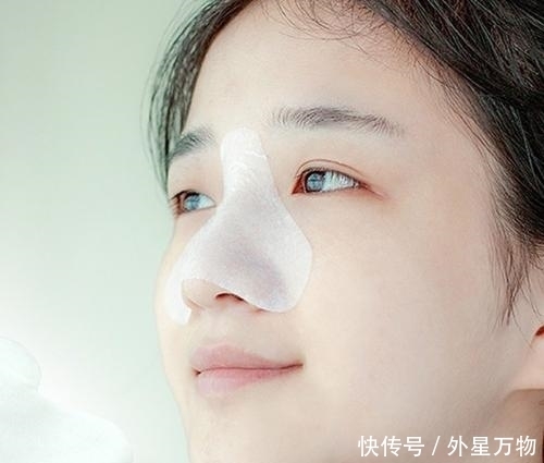 该拿黑头咋办?用四种方法拔掉它,要变美(内含错误的护理方法)