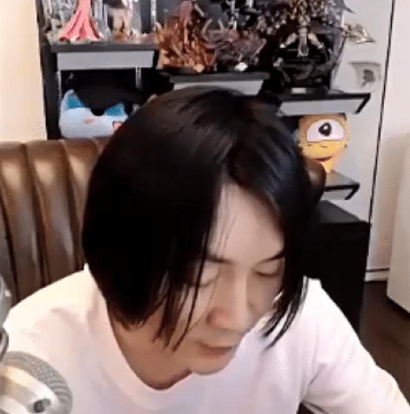 英雄|亚瑟别再无脑出黑切，听到张大仙的教学细节，玩家：太强了！