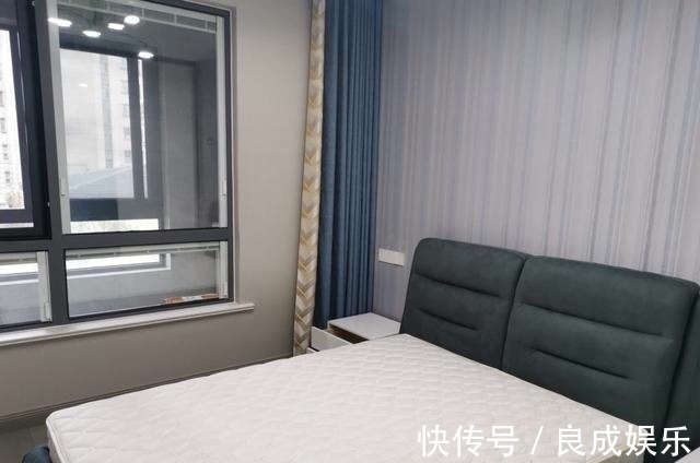 背景墙|学她家装修,电视墙很大气,过道打柜子太实用了,全屋都很喜欢