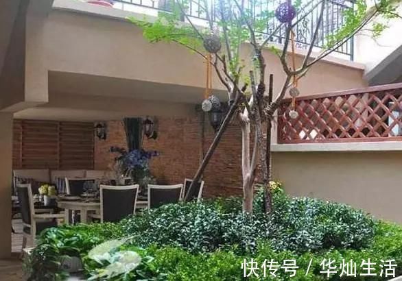 好处|为什么现在别墅装修都喜欢往下挖半层?做成庭院才知道,好处太多