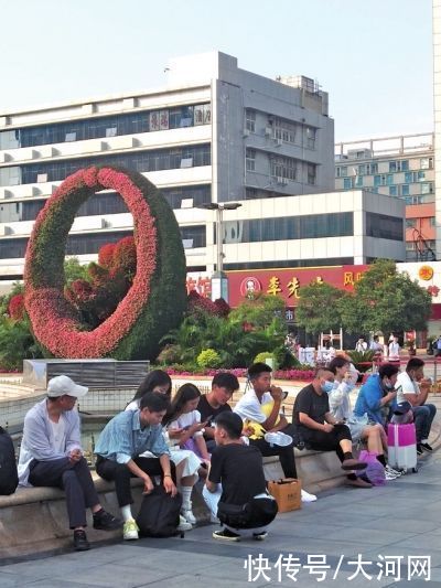 口罩|今年6月，流感患者在增多 如今出门，你的口罩还常戴吗？