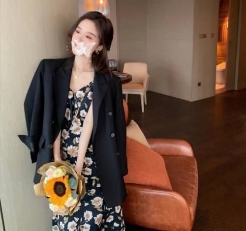 变美活教材漂亮小姐姐分享穿搭“美丽经”,10套时髦搭配送给你