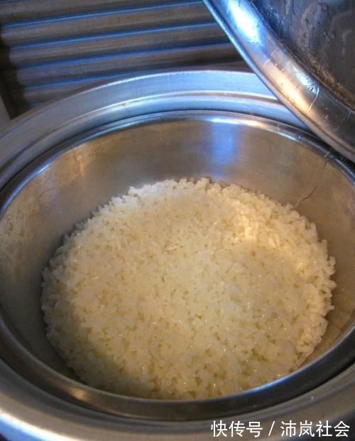 菠菜|早餐吃它老公从不赖床，三天两头喊我做，10分钟上桌，我特乐意做