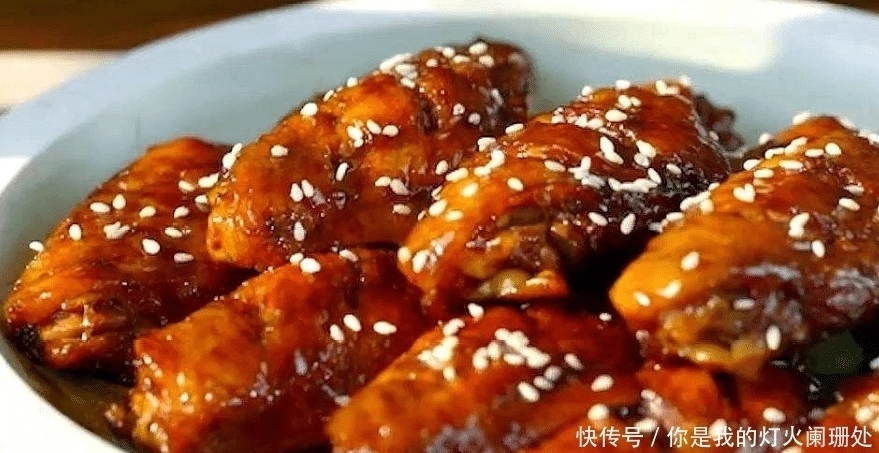 可乐鸡翅|别光知道做可乐鸡翅，这四款简单又好吃的鸡翅做法，专治各种没食欲