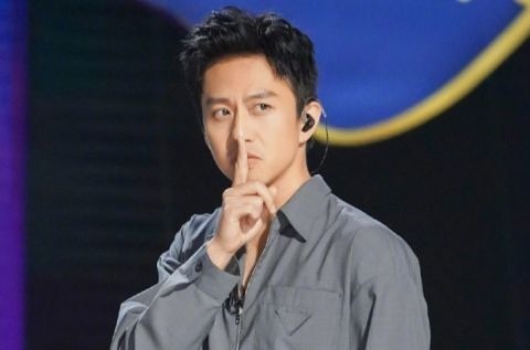 《扫黑风暴》“最丑”配角来头大，孙红雷叫他师哥，邓超喊他老师