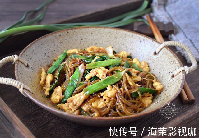 绿豆芽|下饭菜中的扛把子，大鱼大肉都靠边站，每次都抱怨米饭做少了