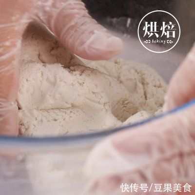 10g|老妈做的糯米白糖糕，怎么吃都不腻