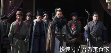 中武松|《水浒传》中武松被小旋风收留，为什么没有对他有丁点感谢！