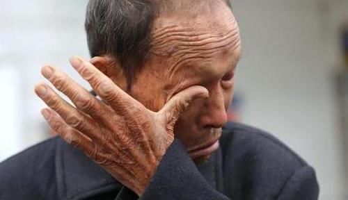 外公|“总来蹭饭羞不羞?”外公一句玩笑话,宝宝的回答却让老人的心寒