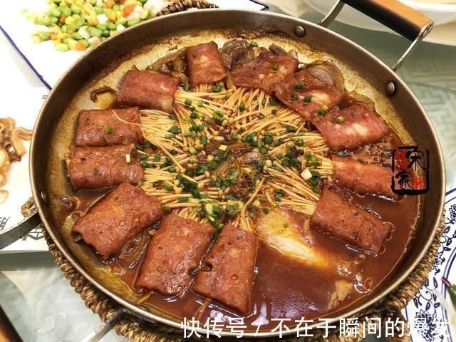 孩子|孩子3周岁宴席，880元标准上了27道菜，客人吃完竟说贵了