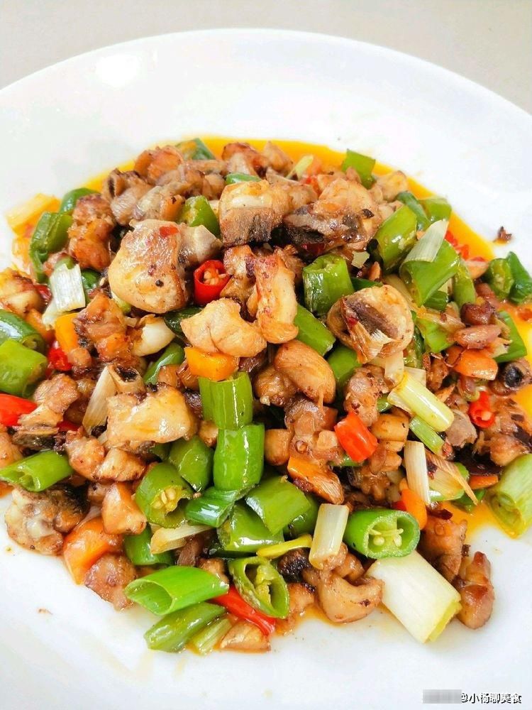 小青椒|香飘满屋的几道家常菜,好吃不油腻,鲜香入味,学会不用下馆子