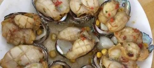 参加婚宴随礼500元,上桌后却尴尬了,满桌的菜让我“怀疑人生”