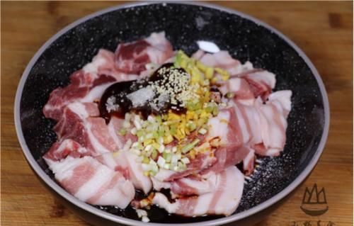 粉蒸肉粉|做粉蒸肉时,究竟要不要放油?教你饭店不外传的秘诀,软糯不油腻