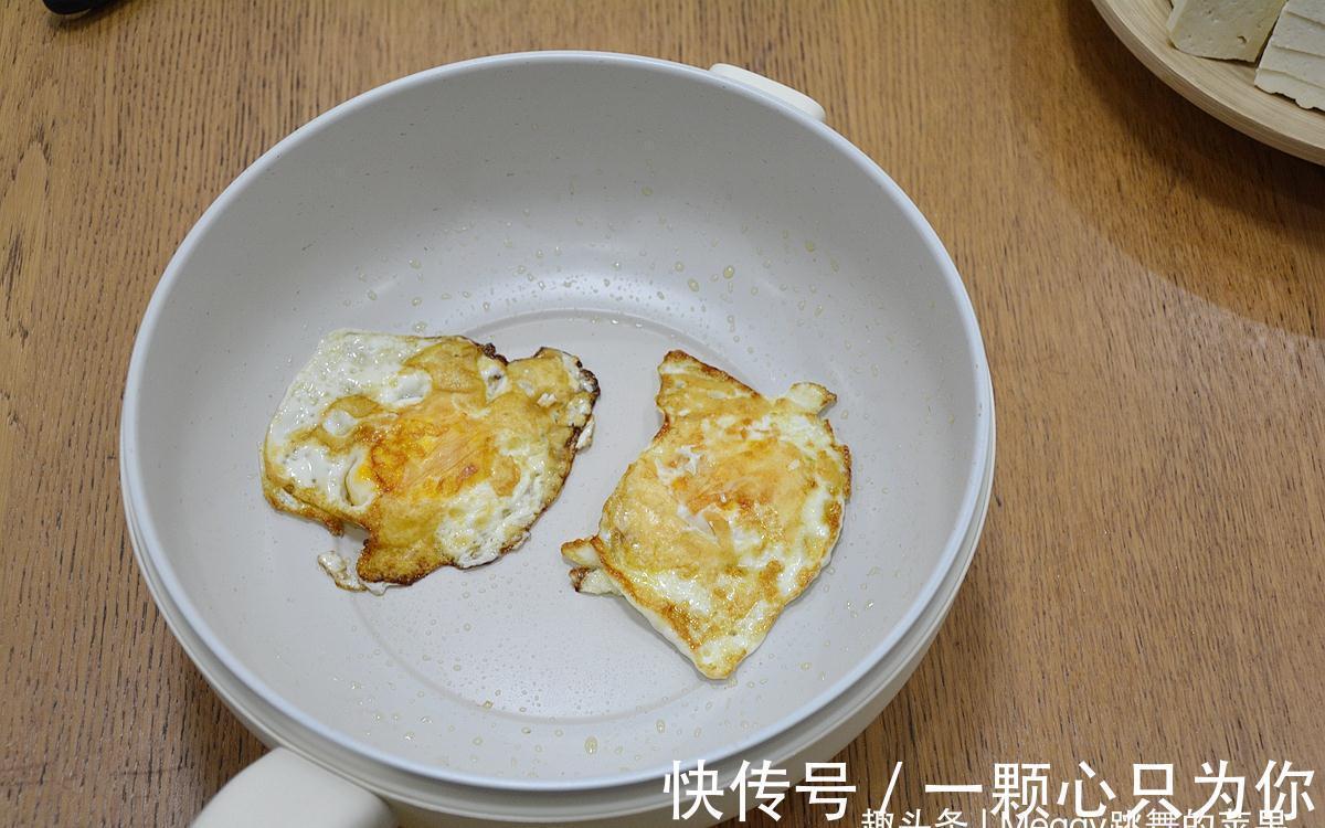 天冷特爱一道白菜豆腐,菜嫩汤鲜百吃不厌,上班族回家轻松做
