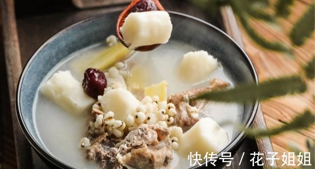 天气转凉，这汤多给家人煮一锅，汤鲜味美，暖胃驱寒，身体更强壮！