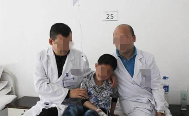 宝宝|4岁男孩全身浮肿,体内长满细小结石,都是奶奶的喂养方式惹的祸