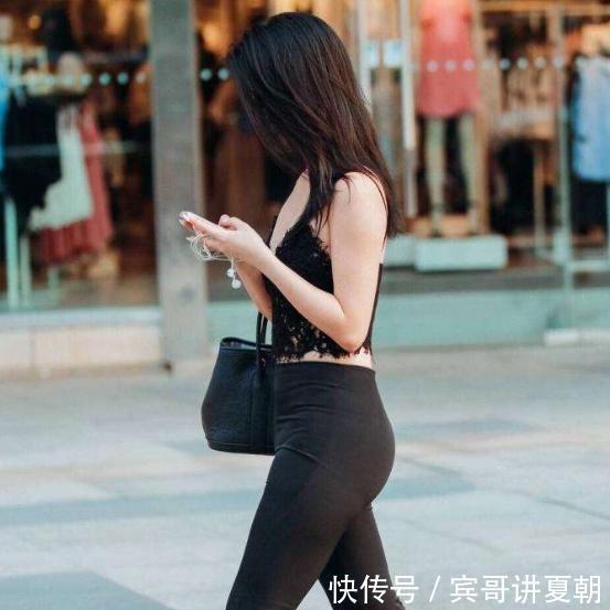 街拍阔脚裤+高跟鞋，修长美腿，打造完美九头身段