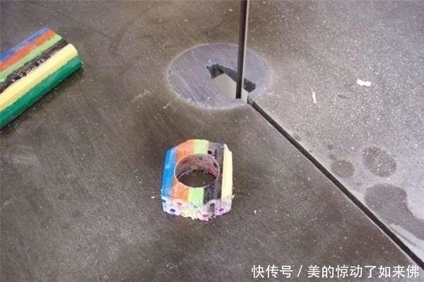 anna&看着这些彩色铅笔固定在车床上,下一秒打造出的东西让人不敢眨眼