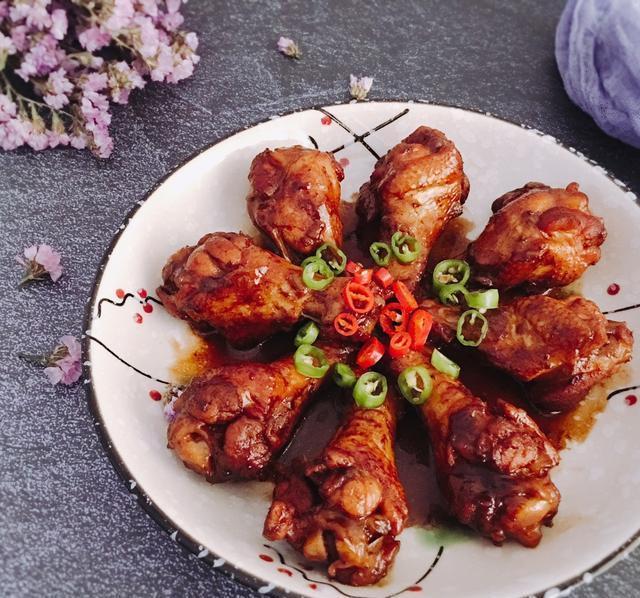 学会|小鸡腿学会此做法,孩子都吃不够,简单易学,比饭店做的还好吃