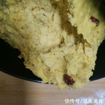 爆好吃!吃这菜红枣白薯馒头,米饭你得多备点