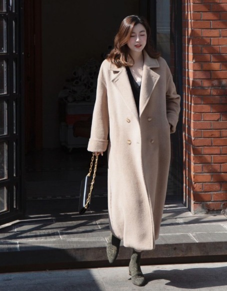 时髦 穿来穿去,还是“大衣”时髦耐看,保暖舒适又高级,适合成熟女性