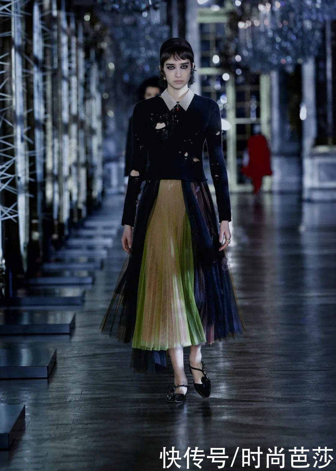 DIOR讲述的童话故事，只有成年人才能读懂