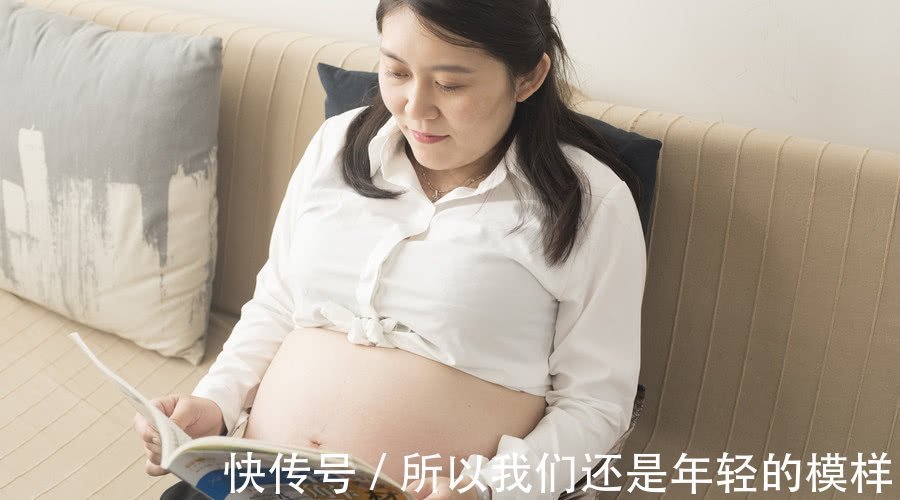 胎儿|子宫里黑漆漆,胎儿在干嘛宝宝视角“妈妈,我忙着呢”