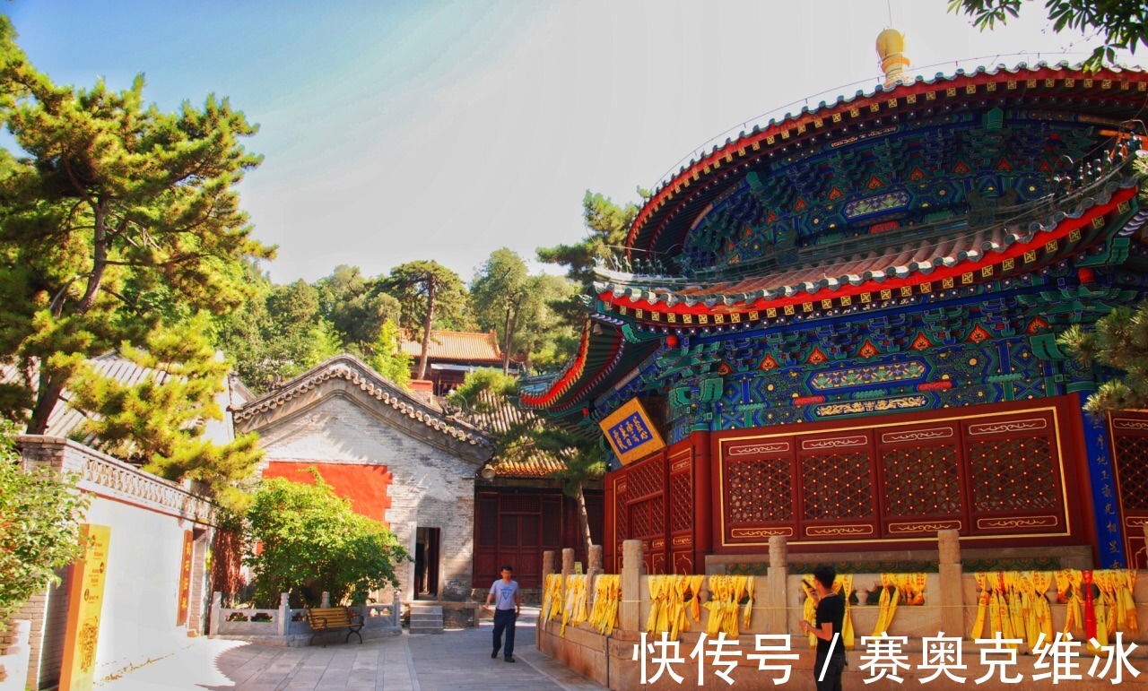 潭柘寺|藏在北京的皇家寺院，千年历史值得一玩，距市中心大约半小时路程