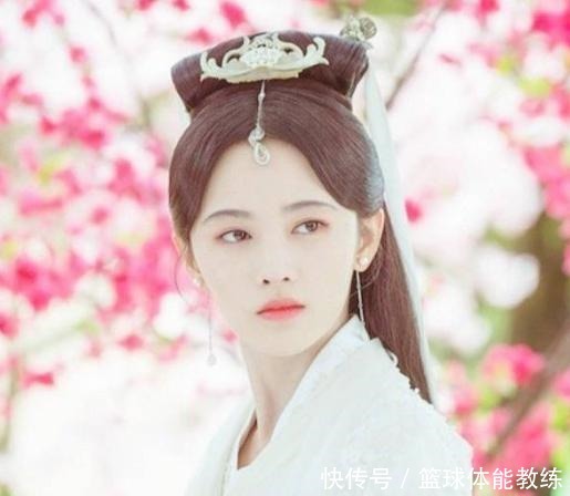 古言甜文,她是护国将军府唯一的嫡女,医毒倾世,绝代风华!