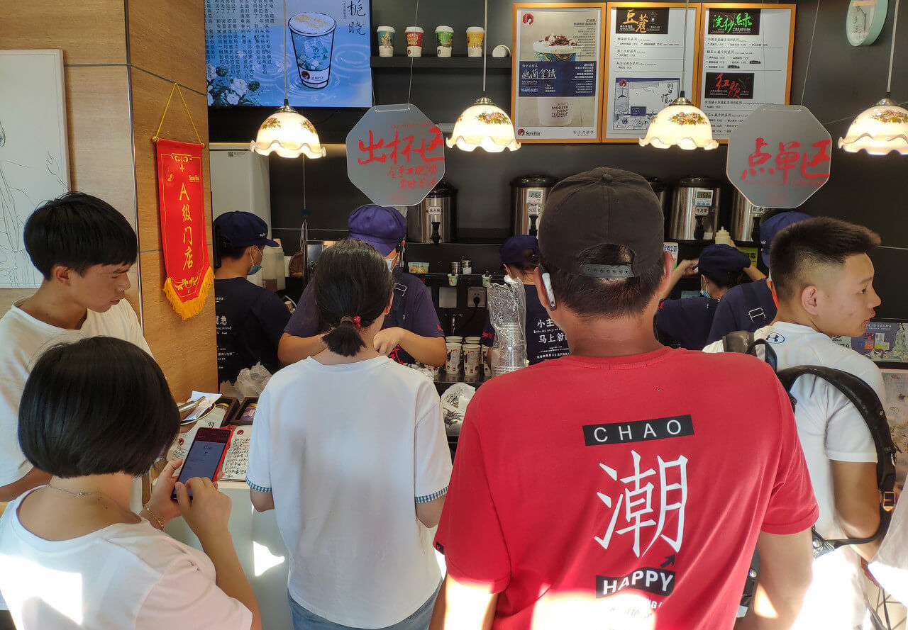 快闪店|＂打一枪就跑＂的快闪店，是智商税吗？