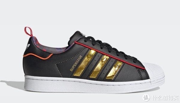 阿迪达斯|?adidas三叶草女款运动鞋推荐,永不过时的经典