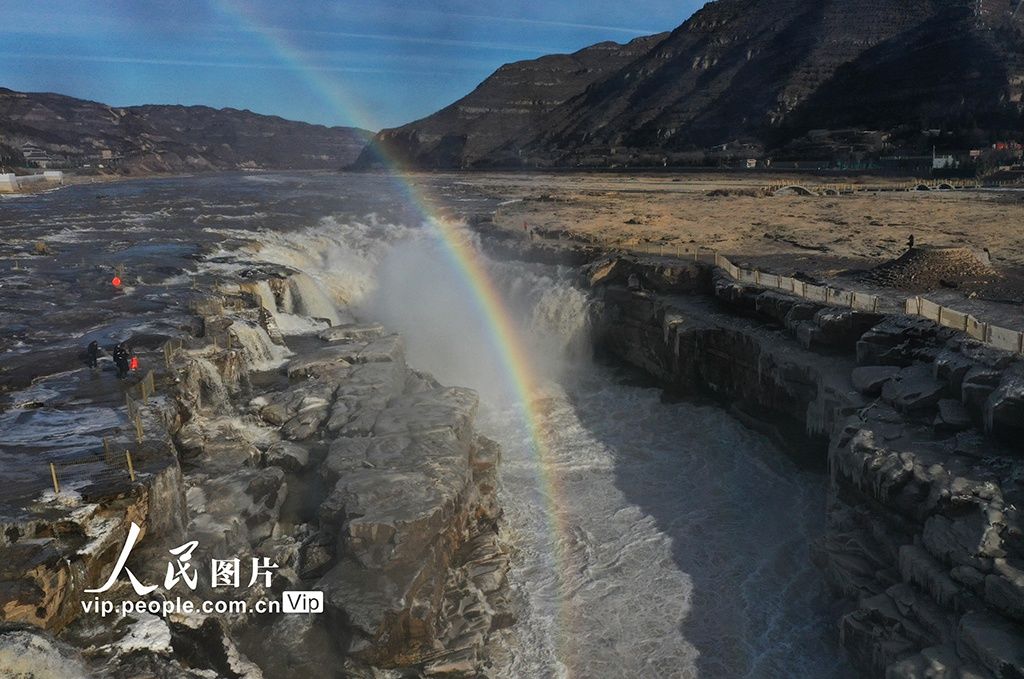 山西省|山西吉县：黄河壶口瀑布现流凌冰挂景观