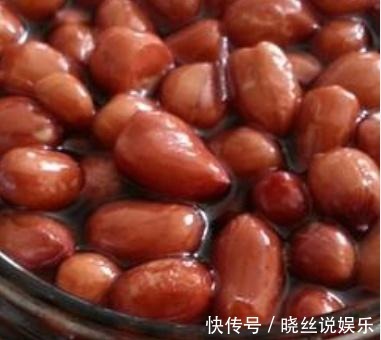 花生米的最新吃法，不油炸，不水煮，简单一做，好吃又爽口！