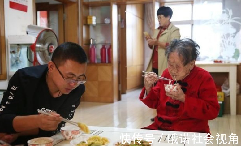 习惯|三个看似养生的习惯,多半是老年痴呆的“帮手”,再喜欢也要改掉