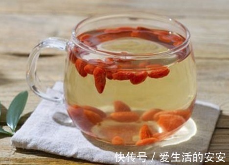 喝法|枸杞的正确喝法,喝对了才有用,喝错了天天跟”白衣天使“见面