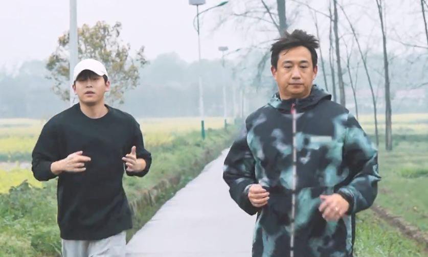 《向往的生活5》吃相难看,广告植入多达11个,背离节目初衷