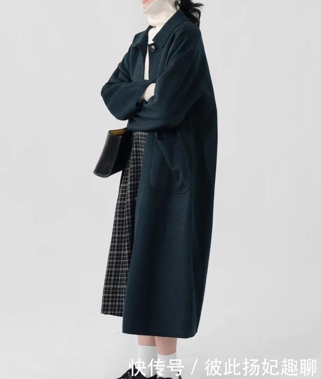 好看|冬季厚重的大衣如何穿出高级感?看这几款干净好看,适合新手