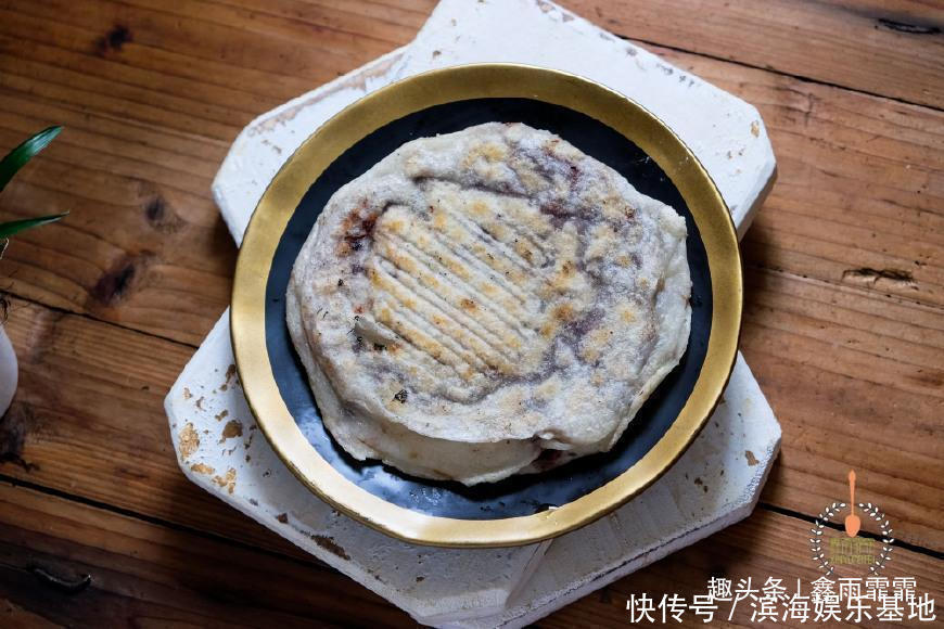 豆子|早餐饼不用面,不用包,一分钟一个,比馅饼简单,女人吃最养颜!