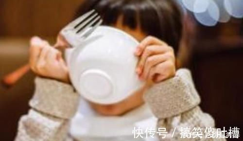 孩子|5个月婴儿肾结石,医生全是辅食惹的祸,许多家长还在这么喂