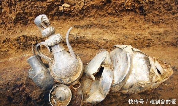 土司|这座700年古墓里藏有大量黄金,却没有被盗,专家都看傻眼!