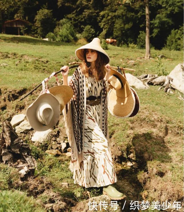 气质|今冬别穿一身黑了!小个子这样穿才气质高级