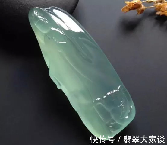 翡翠!这种果冻感十足的翡翠,你见过吗?