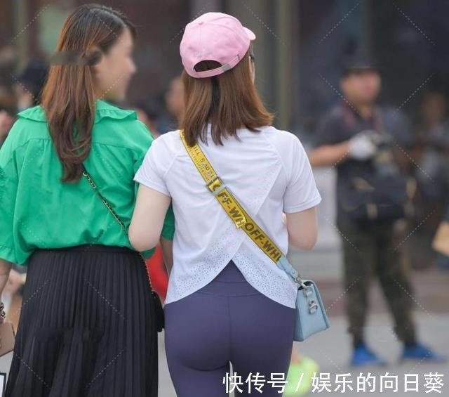 衣服 经典搭配不易出错,简单穿搭,彰显大气感