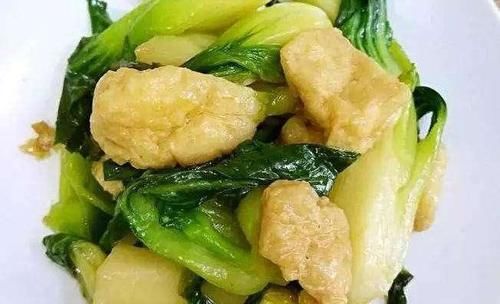  排出|女性不想赘肉横生，不妨多食此菜，排出毒素，体重悄悄降下来
