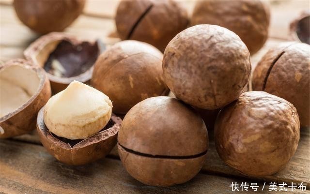 蛋白|经常掉头发的,可以试试这几种天然方法,或许头发变浓密且乌黑