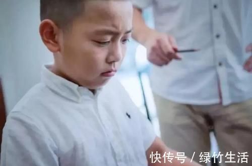 铁轨|“哪错了?”小学生算100÷10=10被打叉,家长不服遭反怼:真不对