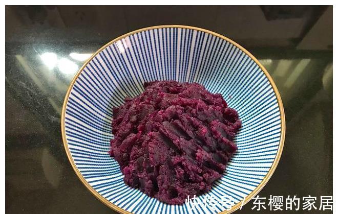 面包|用了6年的吐司配方，简单好做，松软拉丝冷了也柔软，值得收藏
