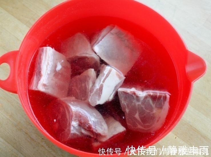 羊肉|炖羊肉,大厨教你“4加2不加”,羊肉没膻味,滋补不上火,更鲜美