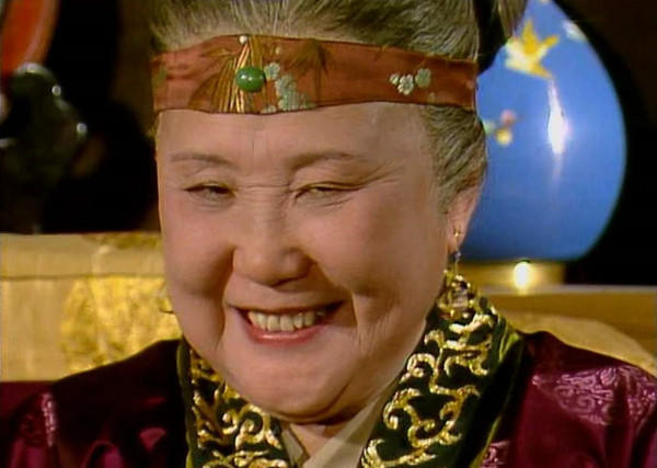 贾母|贾母一句话让王熙凤乐开花,给王夫人种下一根刺,宝钗:太精明了