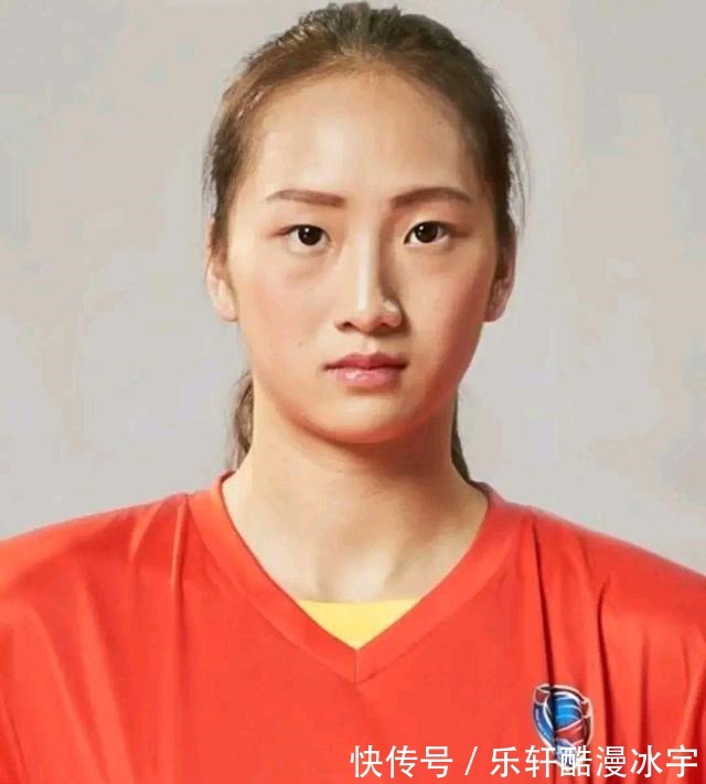 朱悅洲|反思蘇浙大戰(zhàn)浙江女排小主攻8號倪夢潔大力跳發(fā)